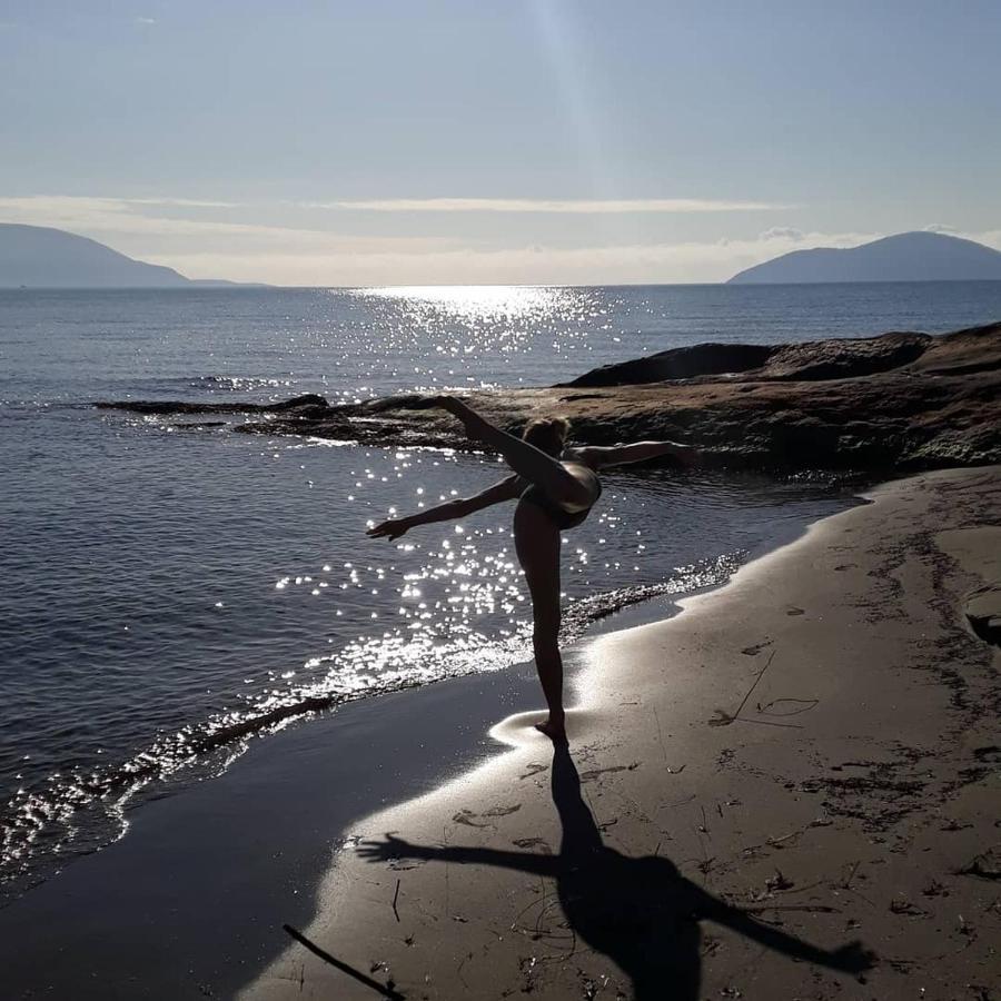 Pinegroove Hostel Vlora Εξωτερικό φωτογραφία