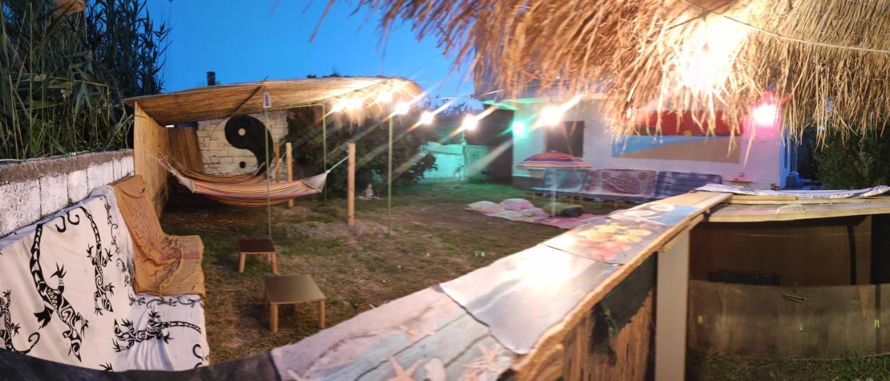 Pinegroove Hostel Vlora Εξωτερικό φωτογραφία