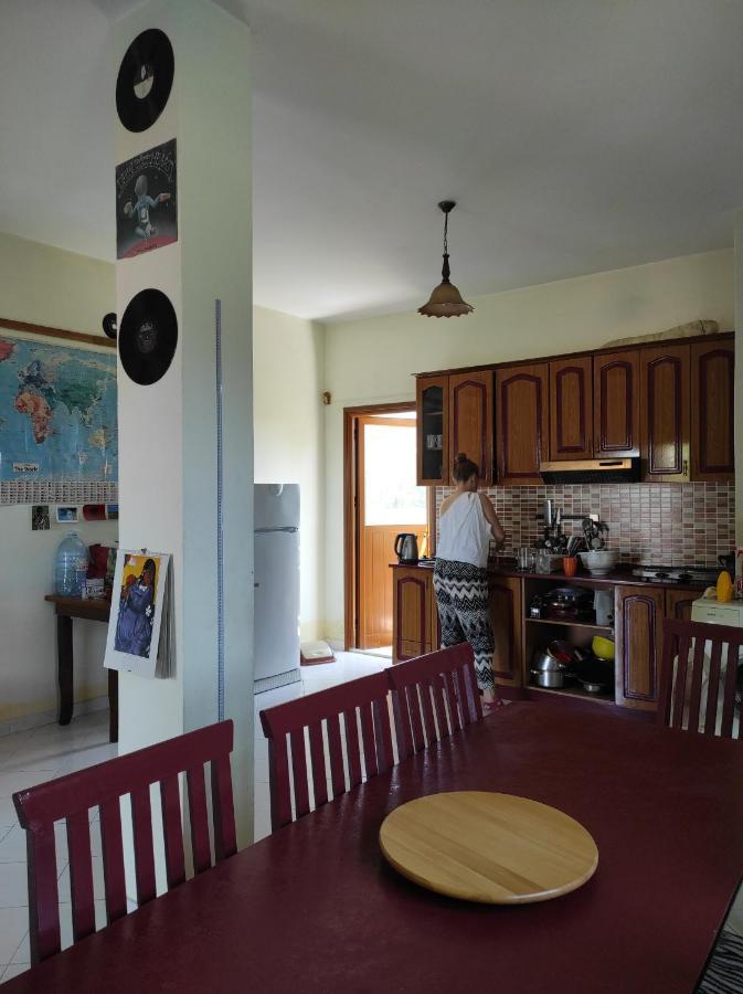 Pinegroove Hostel Vlora Εξωτερικό φωτογραφία
