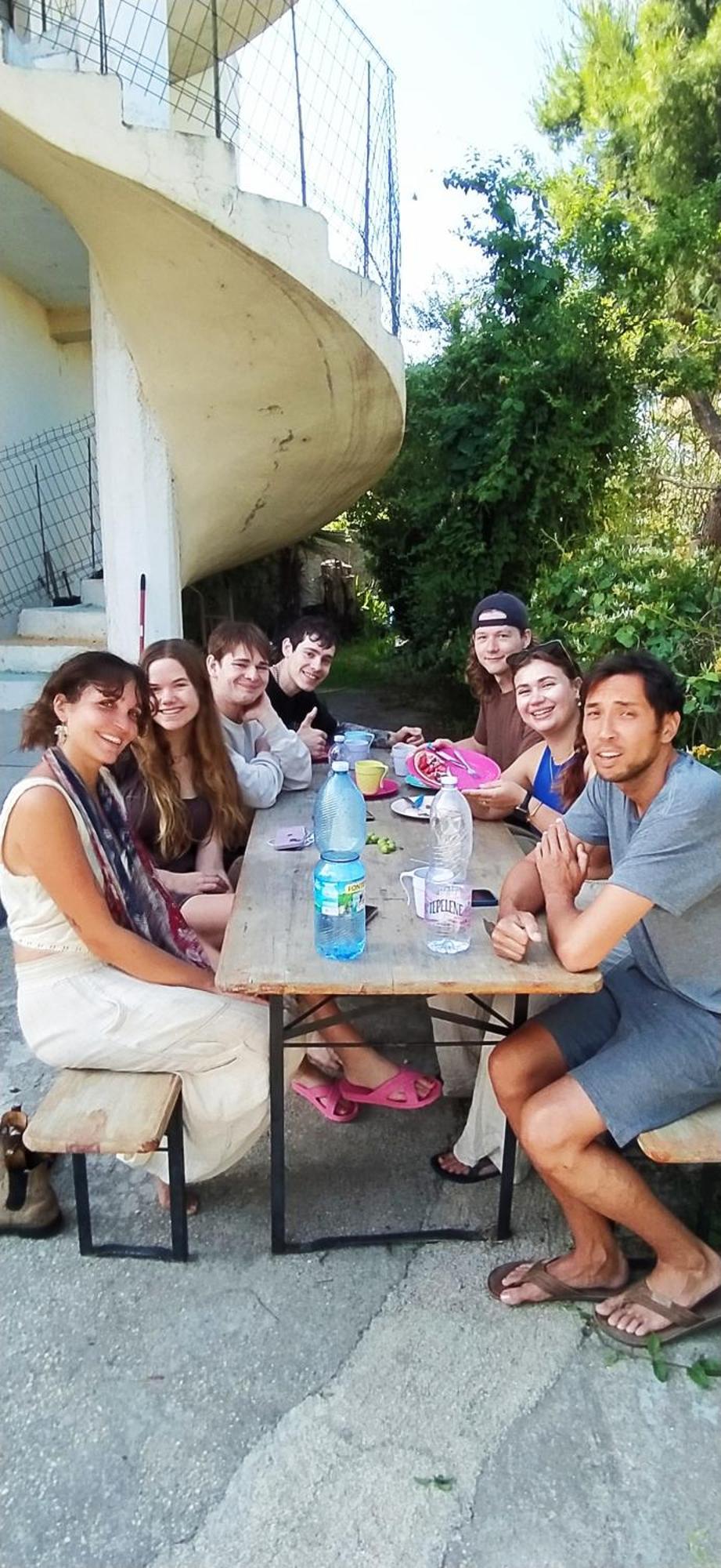 Pinegroove Hostel Vlora Εξωτερικό φωτογραφία
